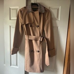 Beige Trench Coat with Check Collar